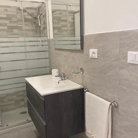 Massa Apartment *